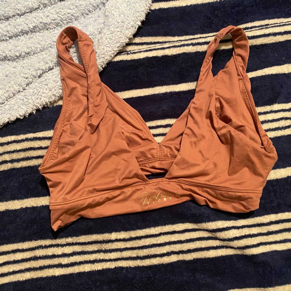 Victoria’s Secret bralette